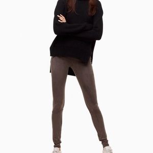 Aritzia Wilfred Free Daria Faux Suede Brown Leggings. Size Large